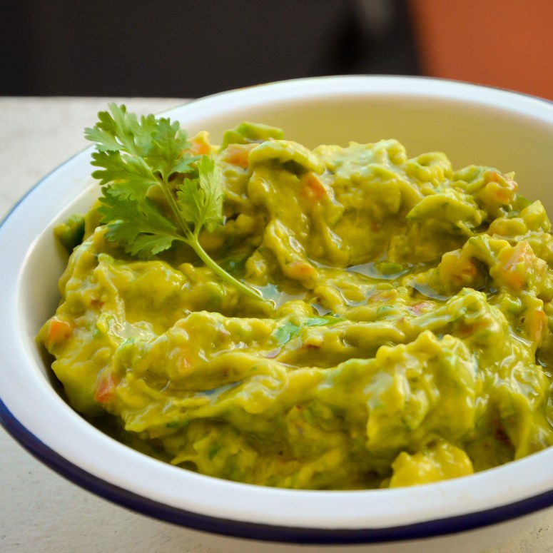 How to make&nbsp;GUACAMOLE