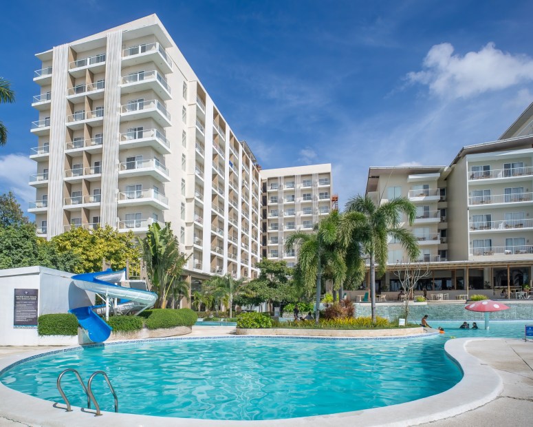 My Tropical Escape at Solea Mactan: Pools, Sunsets &&nbsp;Serenity