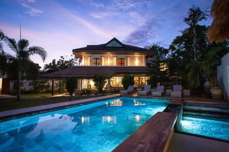 Same Place, Same Camera — A Whole New Perspective at Villa&nbsp;Tawala